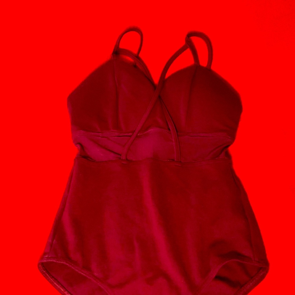 XS fitted bodysuit,  maroon, semi laced, v neck